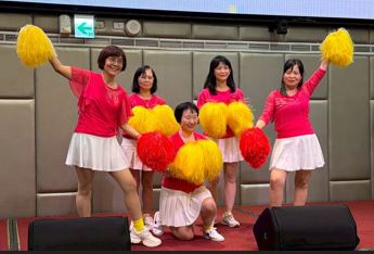 大會餘興夫人舞團